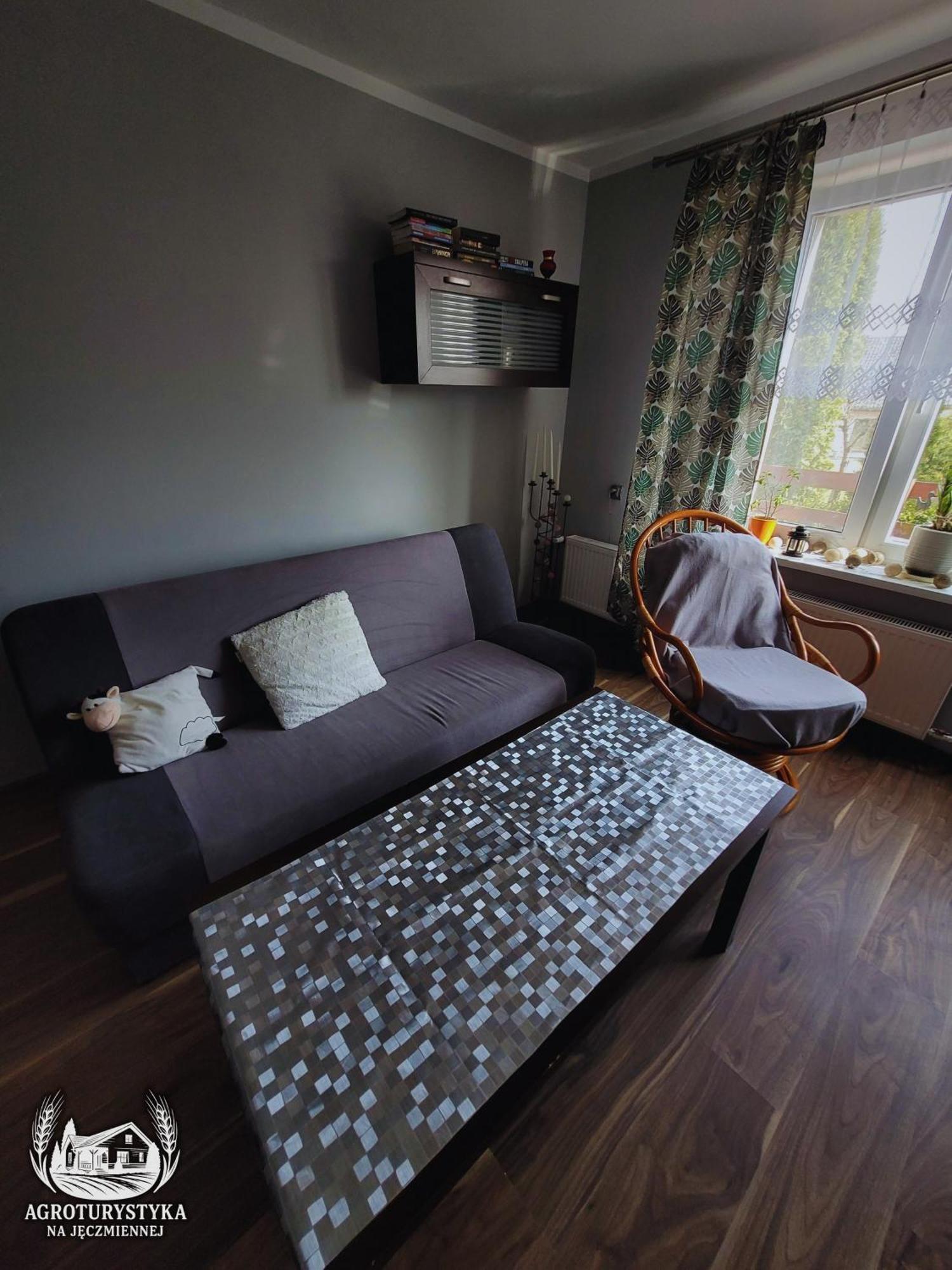 Karbowo Apartment *